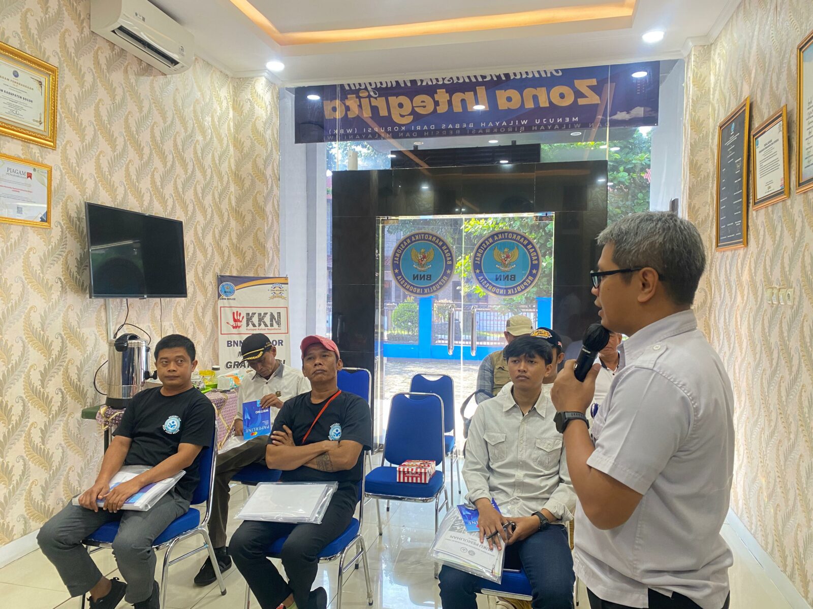 BNN Kabupaten Bogor Gelar Bimbingan Teknis Unit IBM untuk Tingkatkan Kapasitas Masyarakat dalam Rehabilitasi BNN Kabupaten Bogor Gelar Bimbingan Teknis Unit IBM untuk Tingkatkan Kapasitas Masyarakat dalam Rehabilitasi